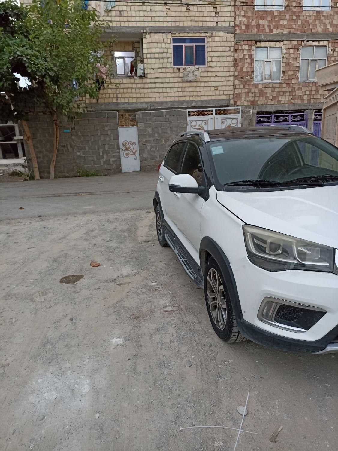 خودرو ام وی ام، X22 آگهی ann_19542209