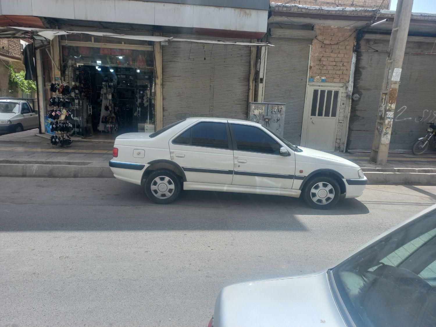 پژو پارس XU7ساده - 1392