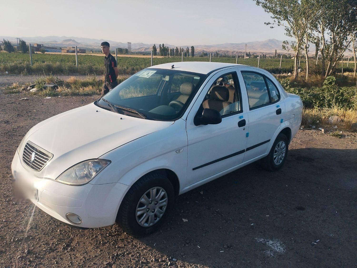 تیبا صندوق دار SX - 1399