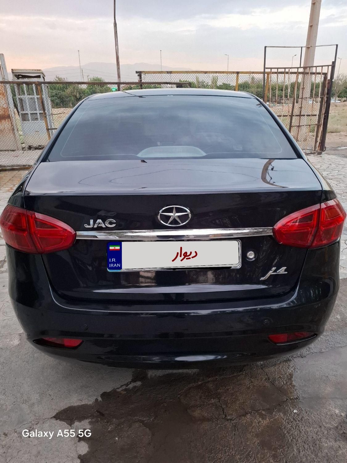 جک J4 اتوماتیک ساده - 1402