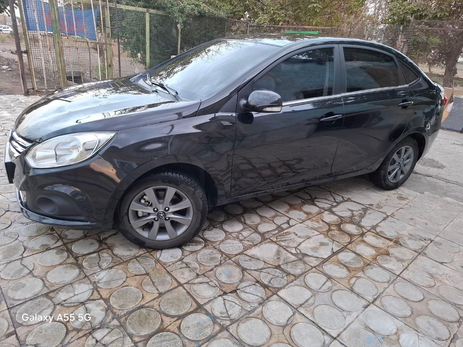 جک J4 اتوماتیک ساده - 1402