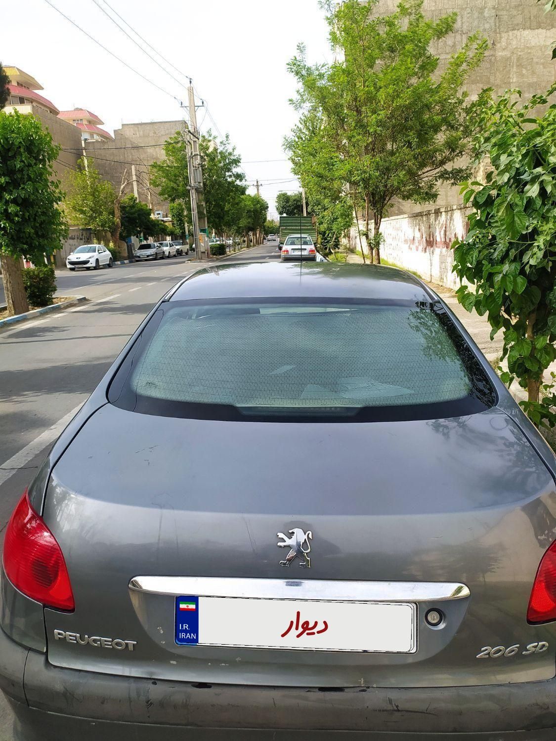 پژو ۲۰۶ صندوق دار v8 - 1386