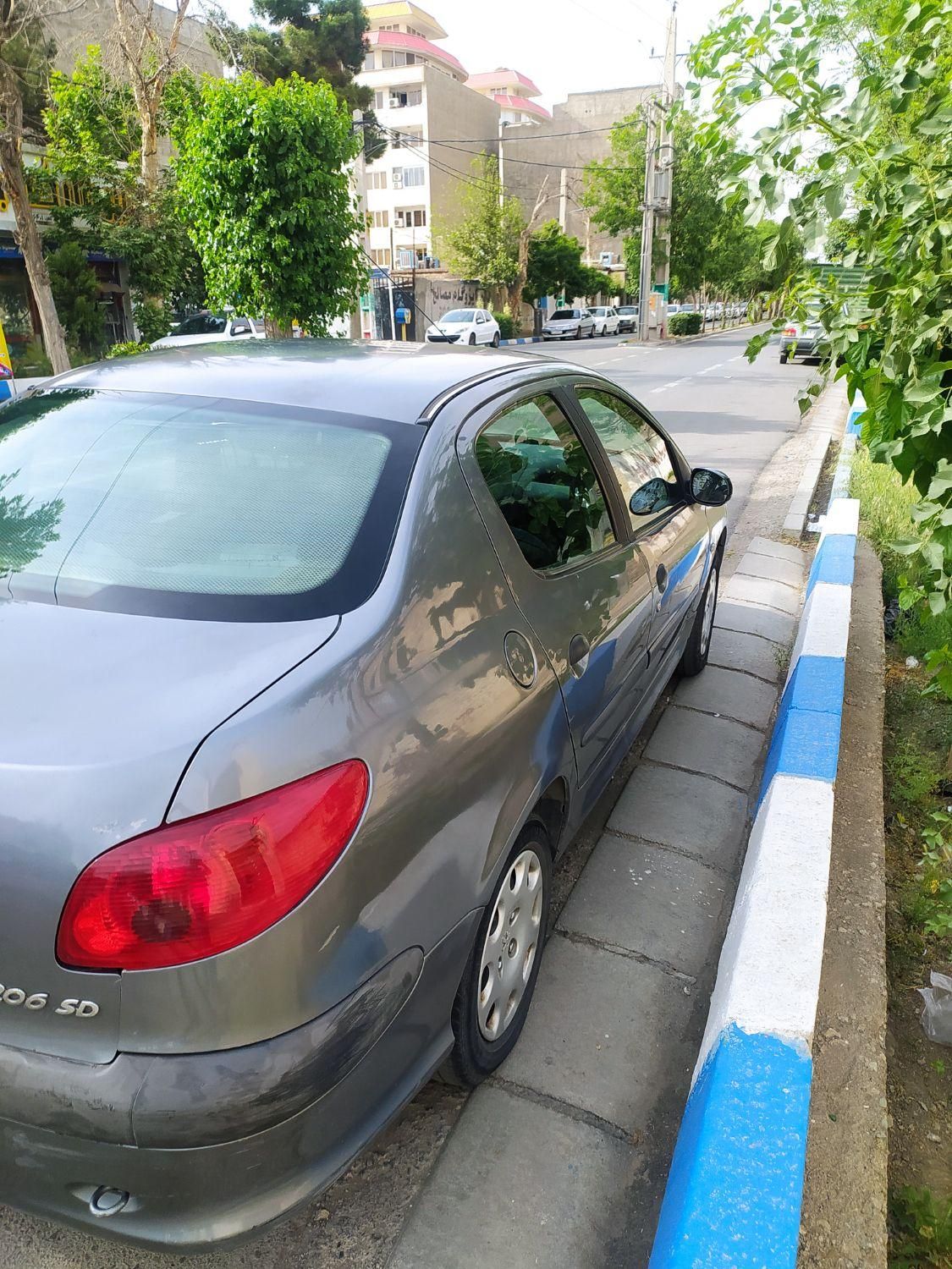 پژو ۲۰۶ صندوق دار v8 - 1386
