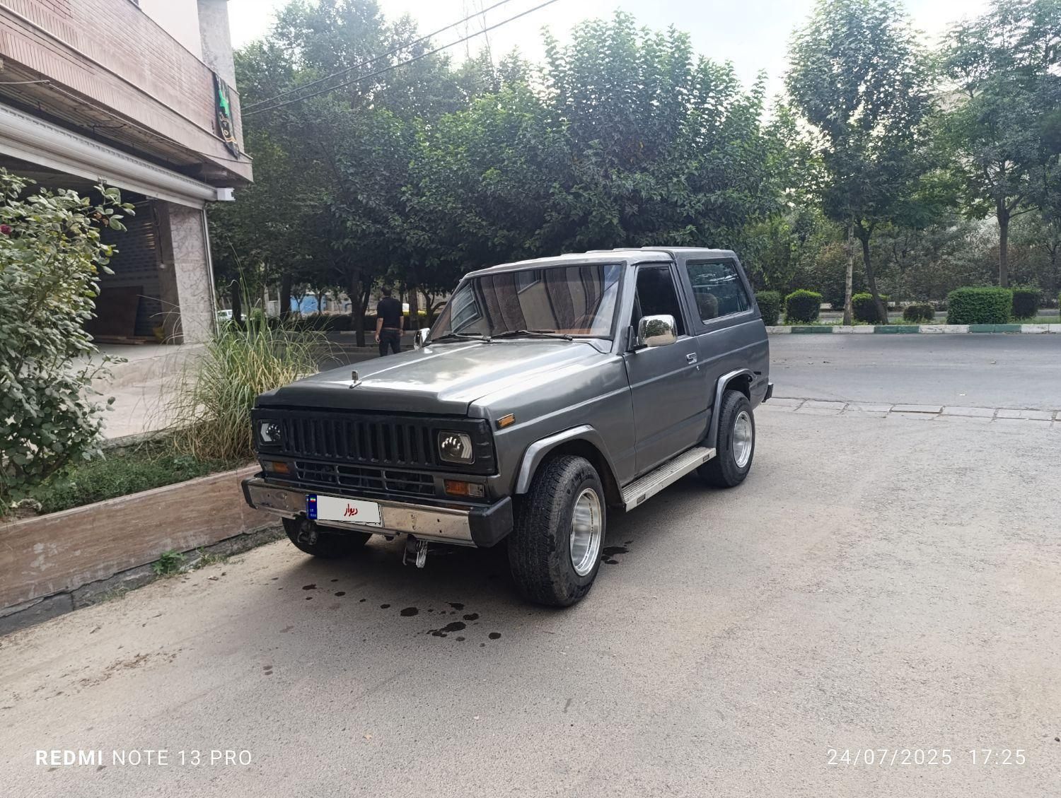 نیسان پاترول دو درب دنده‌ای - 1987