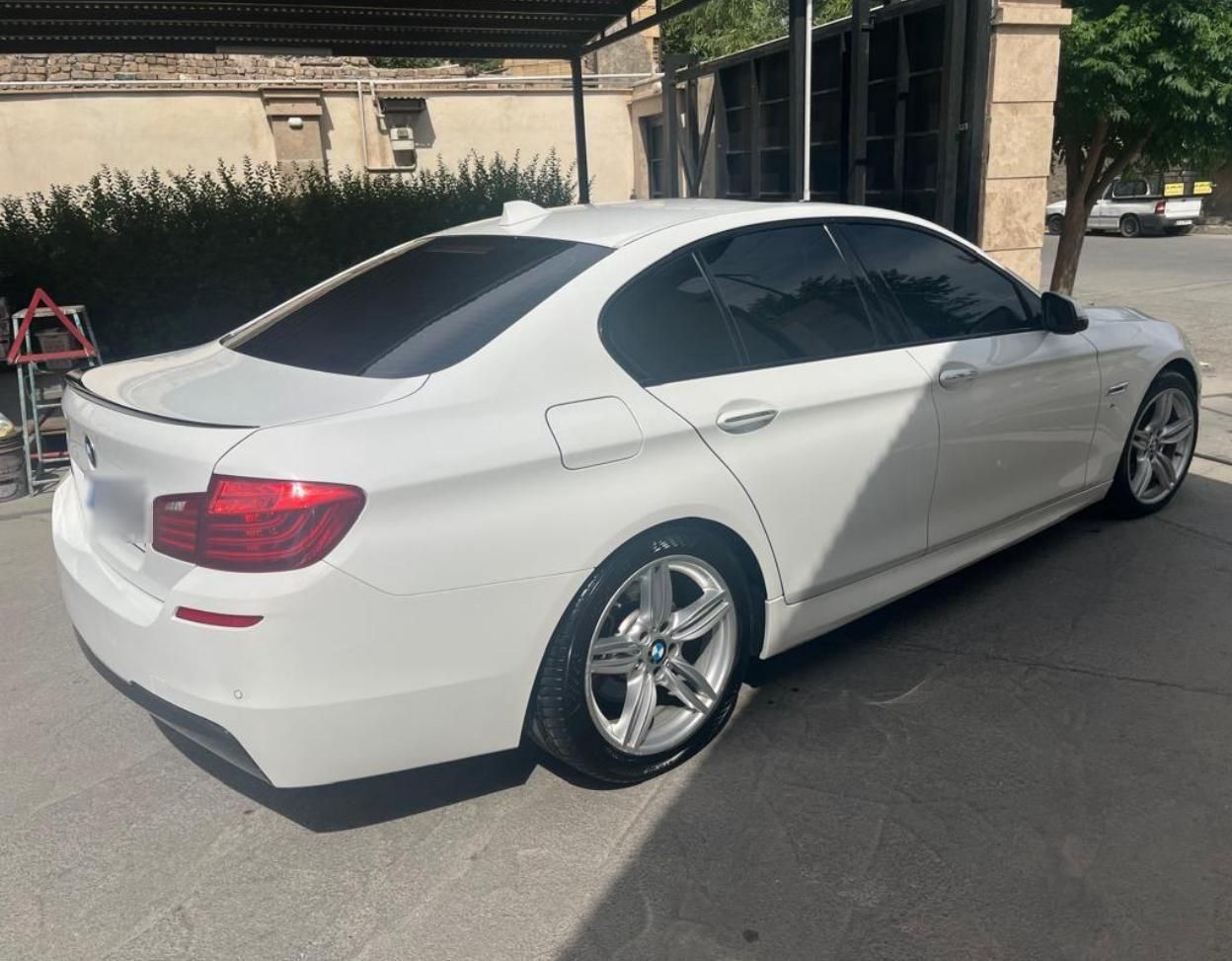 ب ام و سری 5 528i - 2015