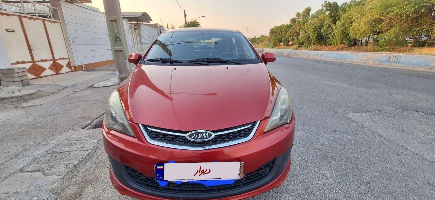 ام وی ام 315 صندوقدار اسپرت دنده‌ای - 1396