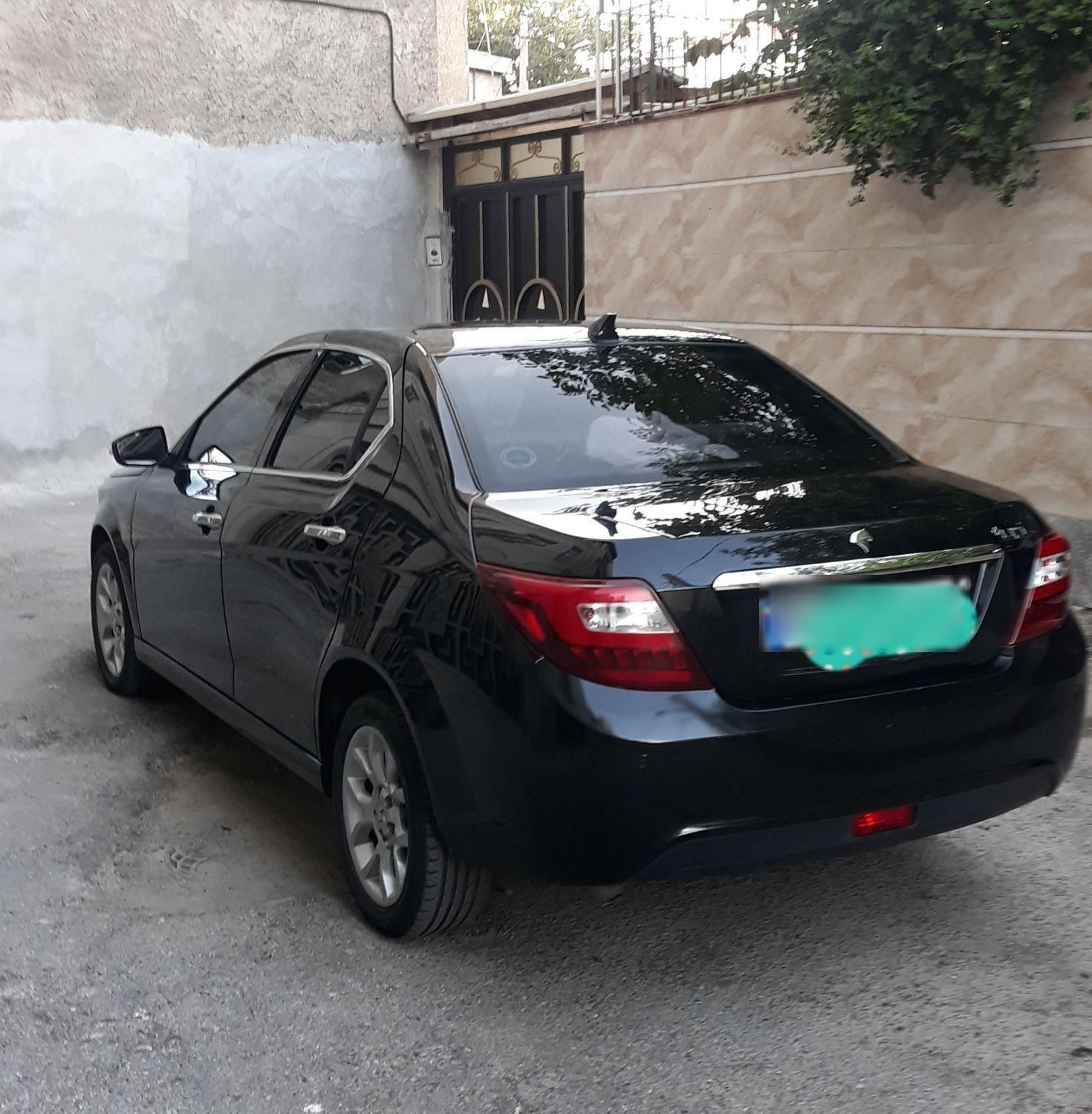 دنا پلاس توربو 6 دنده - 1402