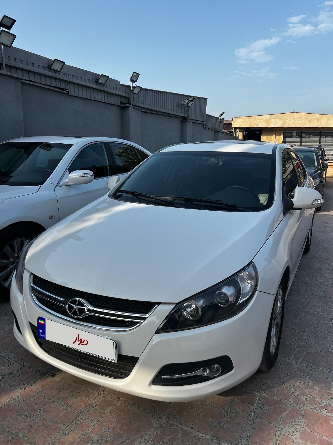 جک J5 اتوماتیک - 1395