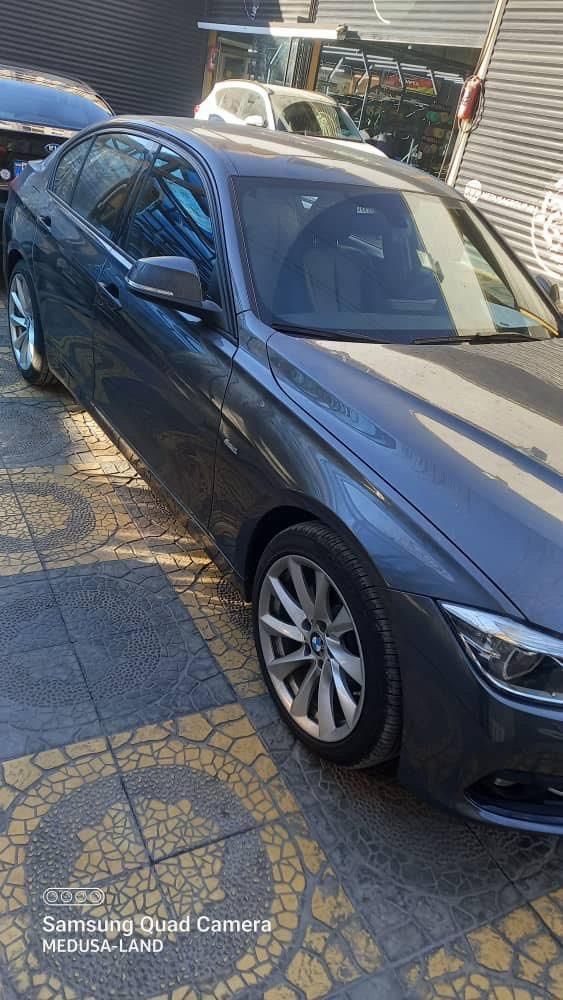 ب ام و سری 3 سدان 320i - 2018