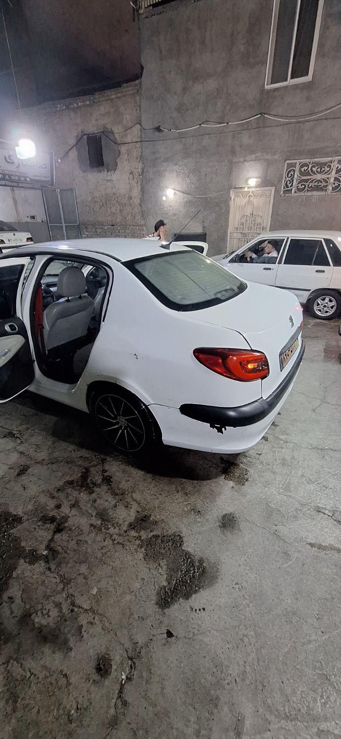 پژو ۲۰۶ صندوق دار v8 - 1389