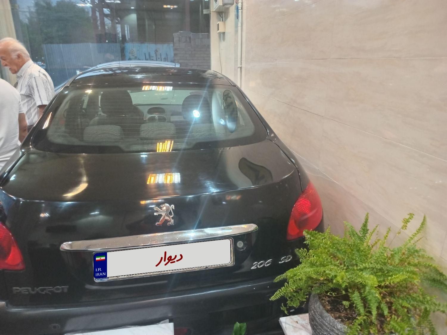 پژو ۲۰۶ صندوق دار v8 - 1395