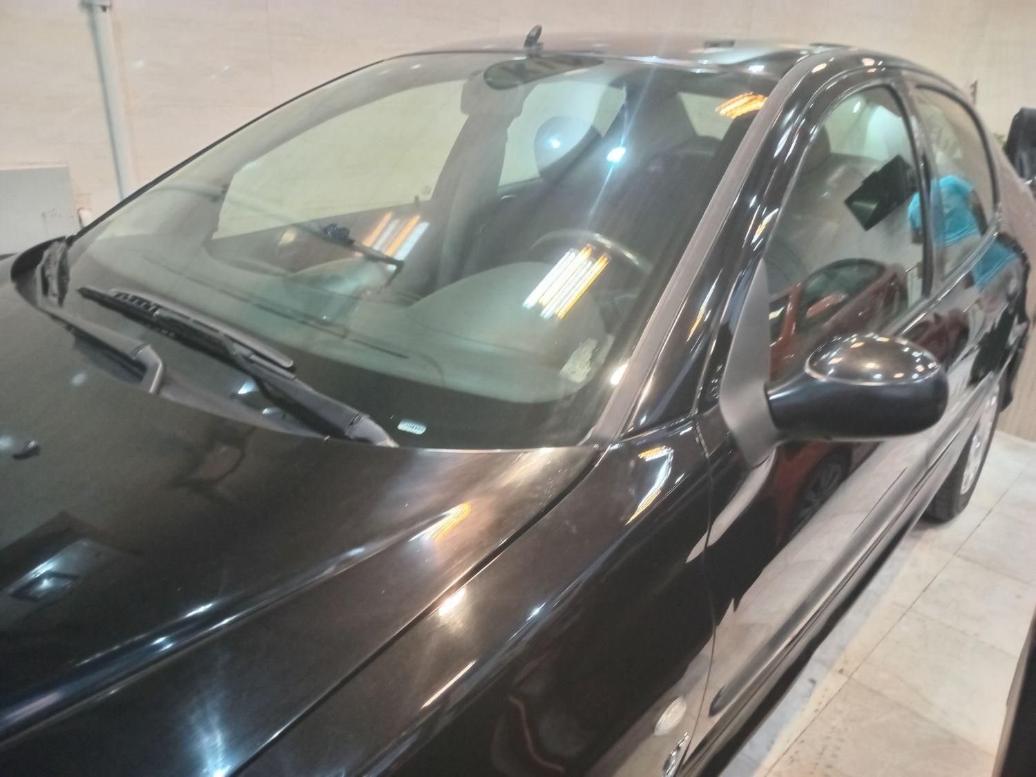 پژو ۲۰۶ صندوق دار v8 - 1395
