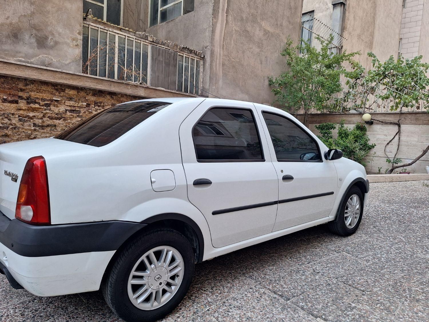 خودرو رنو، تندر 90 آگهی ann_19543233