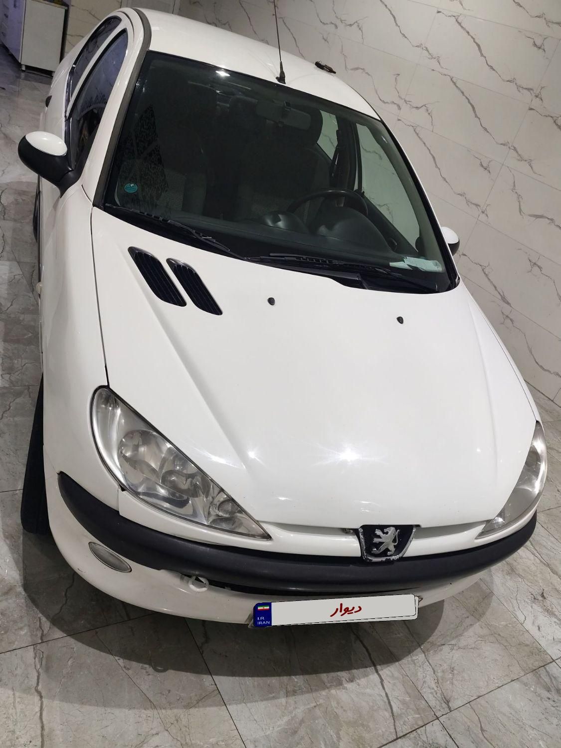 پژو ۲۰۶ صندوق دار v8 - 1393
