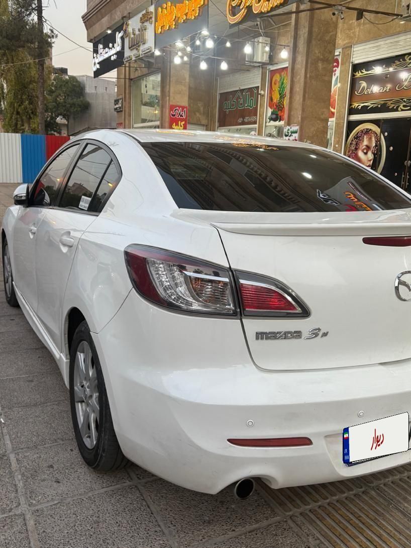 خودرو مزدا، 3 (مونتاژ) آگهی ann_19543397
