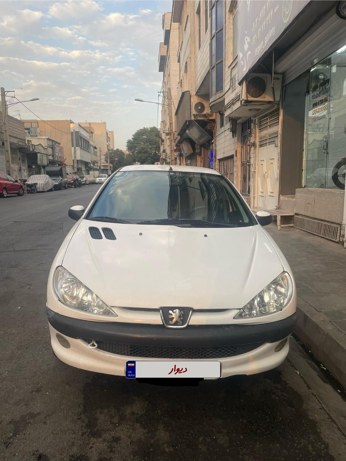 پژو ۲۰۶ صندوق دار v8 - 1398