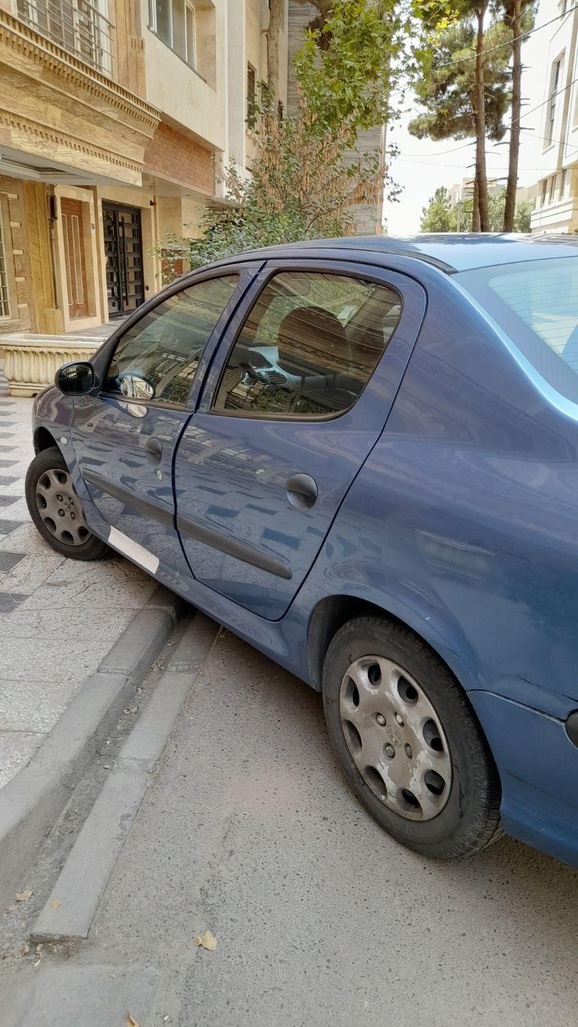 پژو ۲۰۶ صندوق دار v8 - 1394