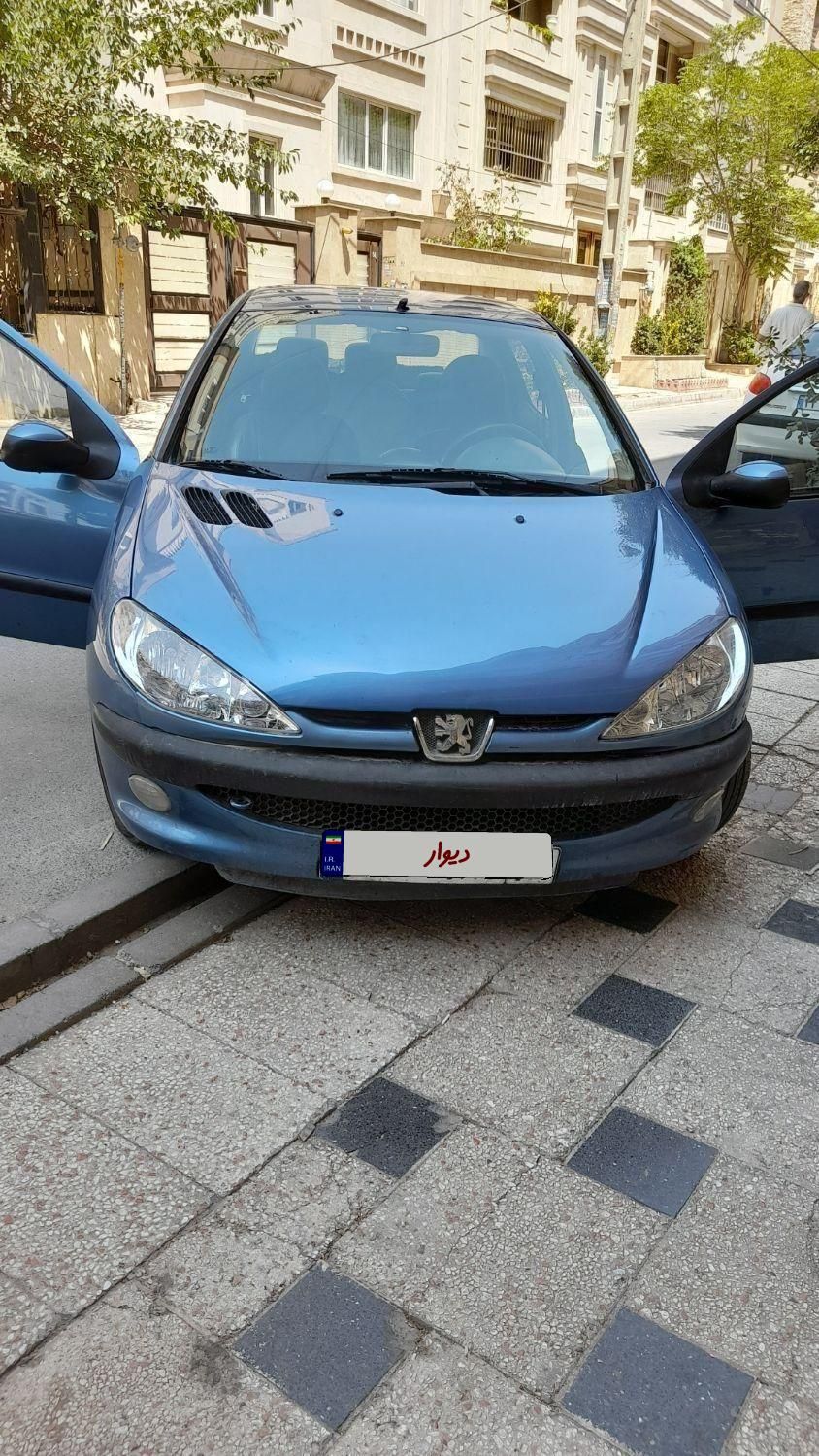 پژو ۲۰۶ صندوق دار v8 - 1394