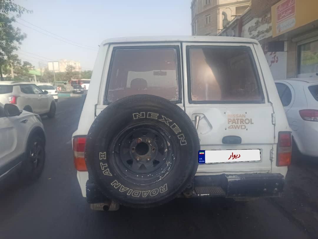 نیسان پاترول چهار درب 6 سیلندر - 1371