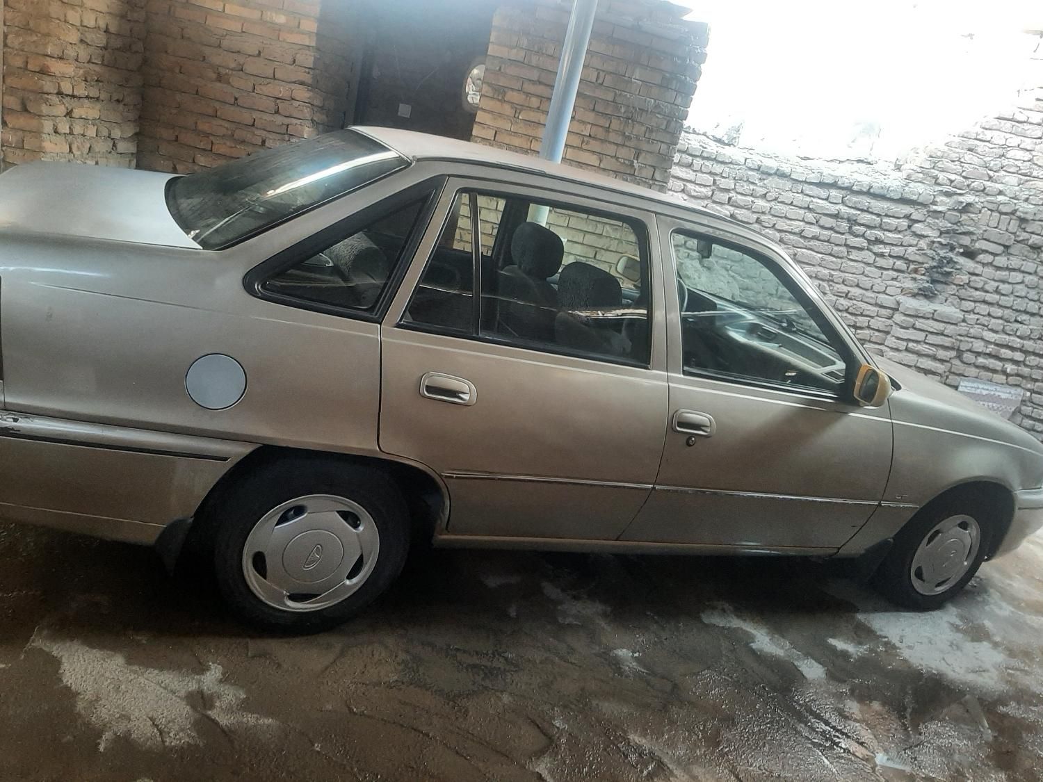دوو سیلو سدان - 1381