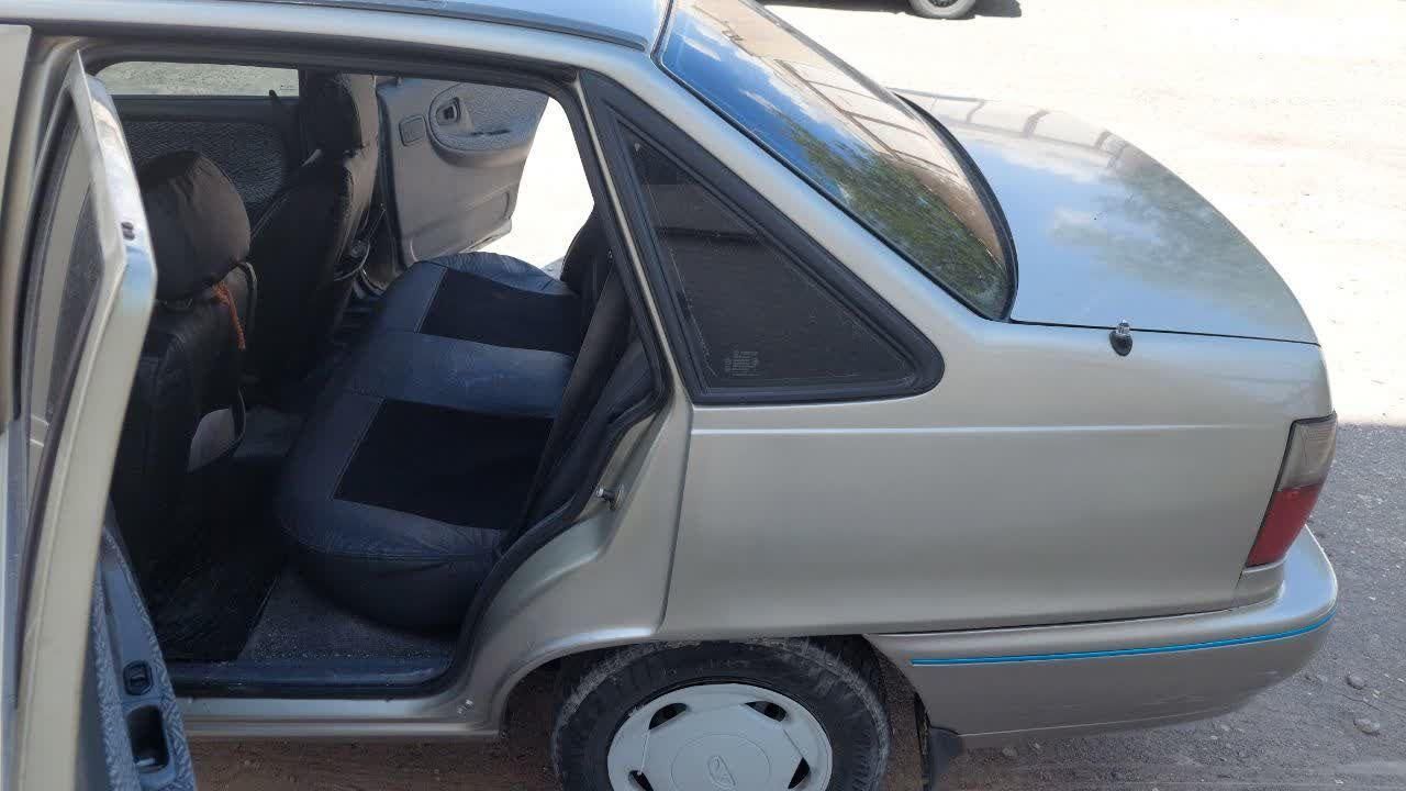 دوو سیلو سدان - 1382