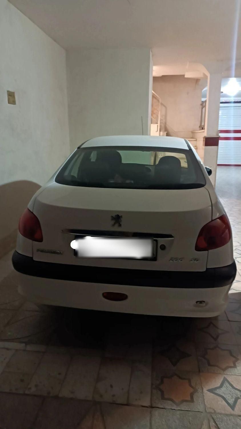 پژو ۲۰۶ صندوق دار v8 - 1395