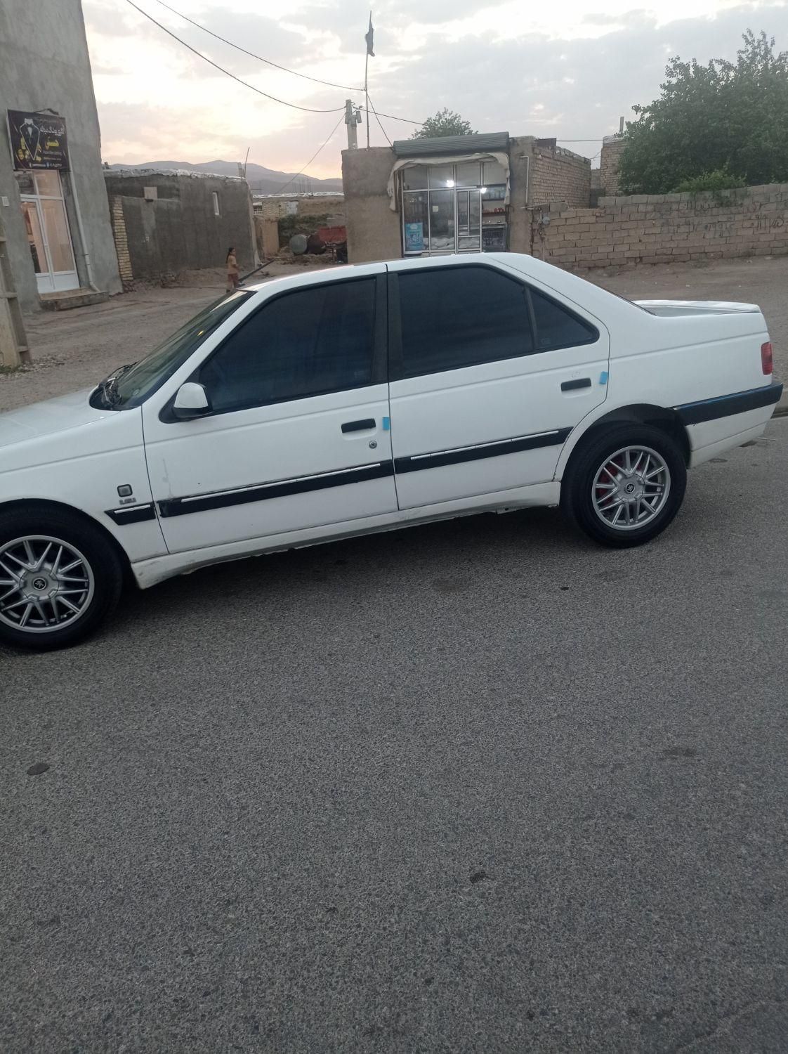 پژو 405 SLX بنزینی TU5 - 1394