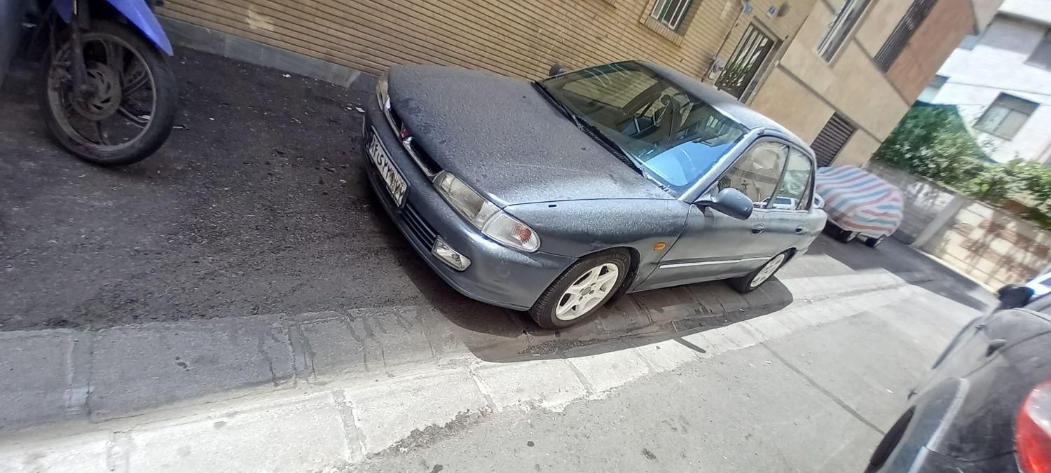 میتسوبیشی لنسر 1.6 لیتر دنده ای - 1993