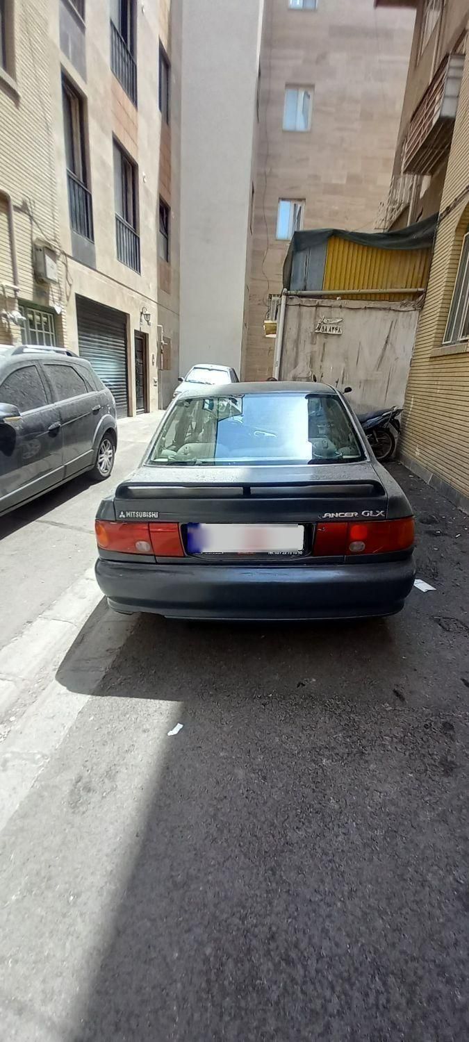 میتسوبیشی لنسر 1.6 لیتر دنده ای - 1993