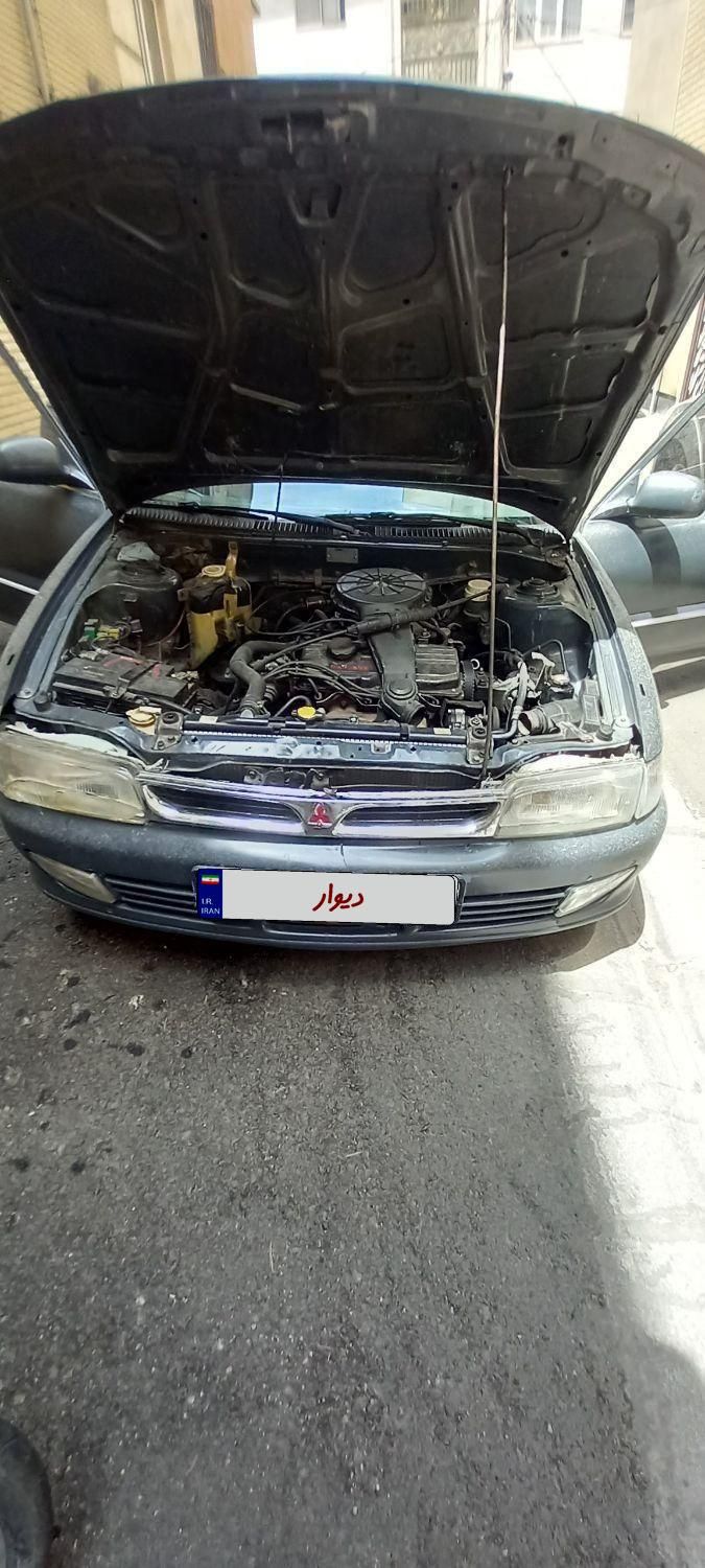 میتسوبیشی لنسر 1.6 لیتر دنده ای - 1993