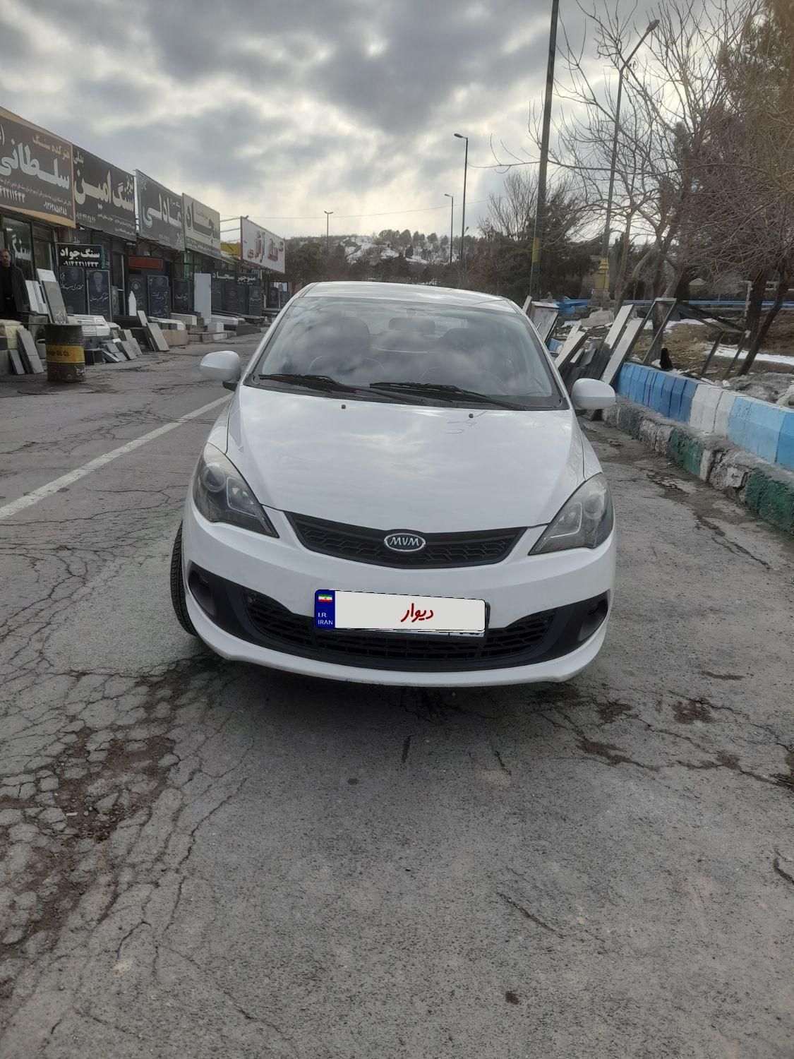 ام وی ام 315 هاچ بک ساده دنده ای - 1394