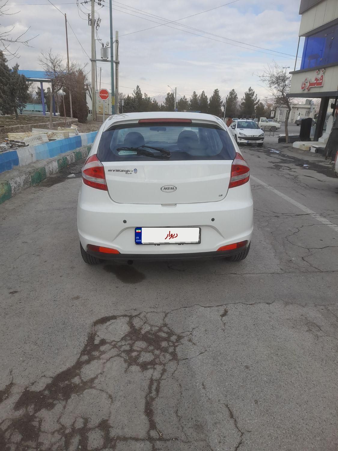 خودرو ام وی ام، 315 هاچ بک آگهی ann_19545011