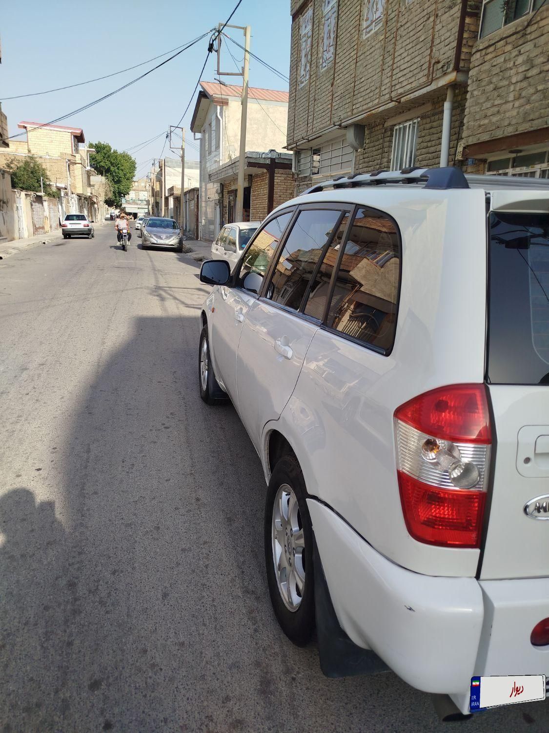 خودرو ام وی ام، X33 آگهی ann_19545029