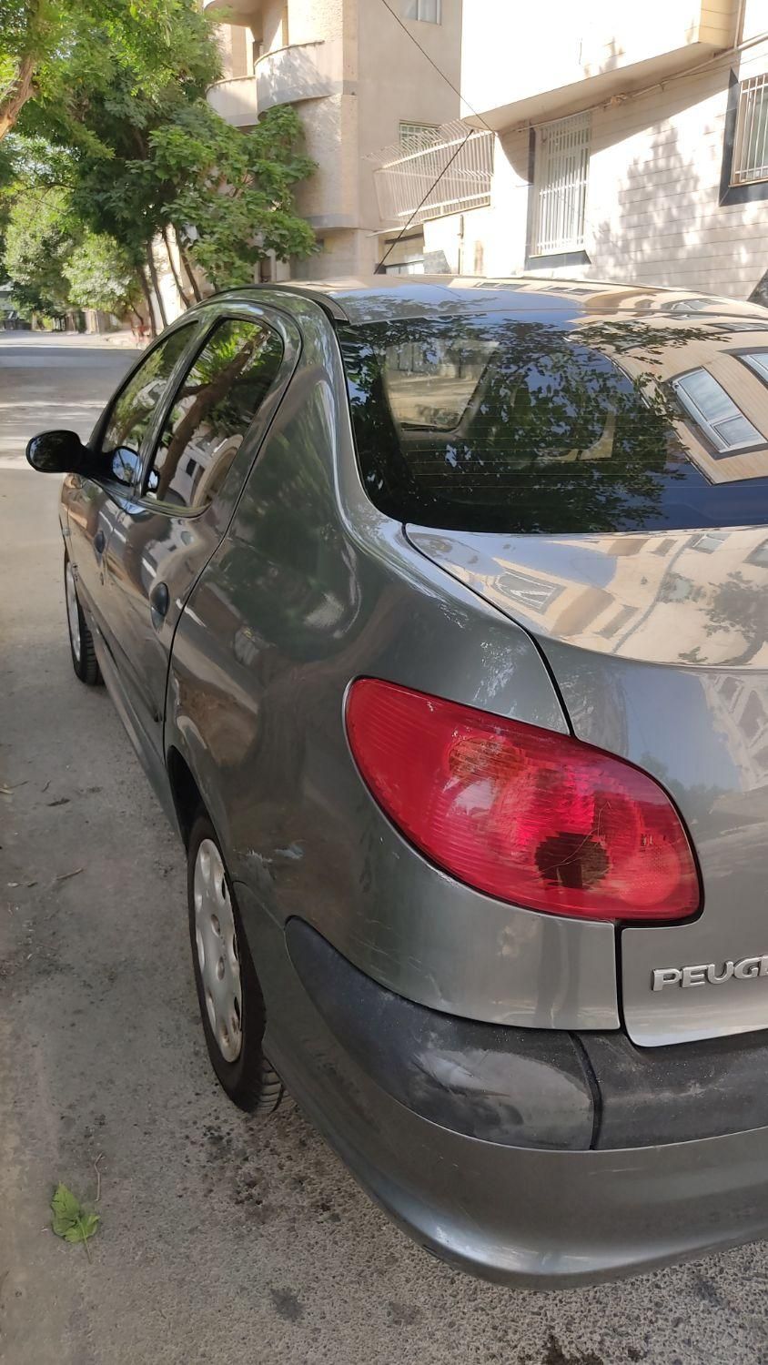 پژو ۲۰۶ صندوق دار v8 - 1394