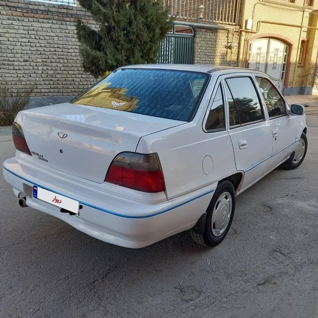 دوو سیلو سدان - 1380