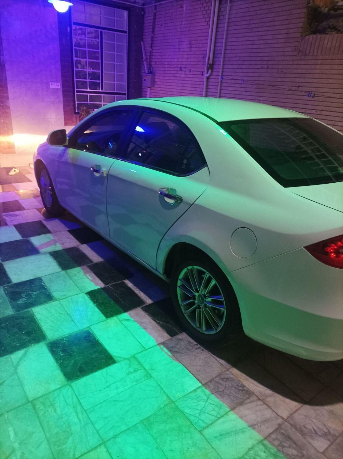 جک J5 اتوماتیک - 1395