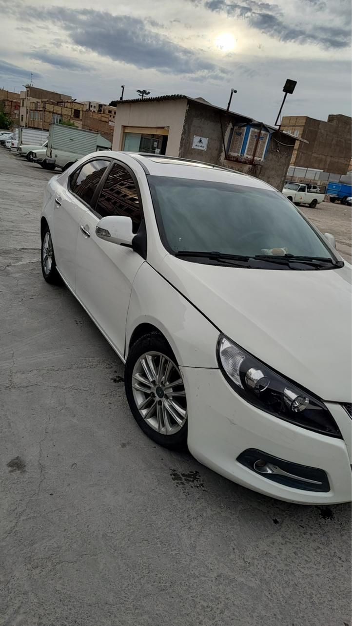 جک J5 اتوماتیک - 1393