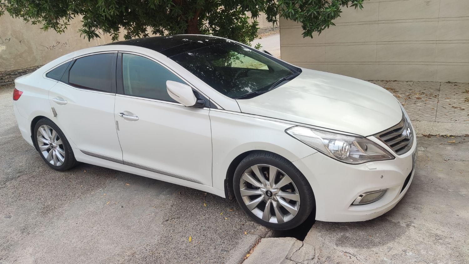 هیوندای آزرا (گرنجور) 3000cc - 2014