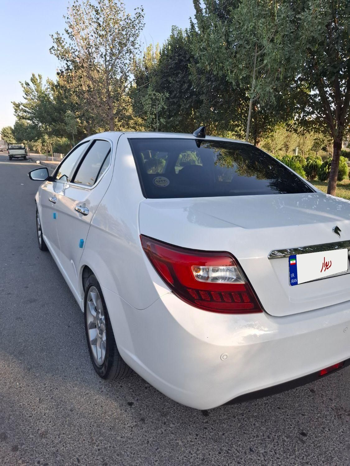 دنا پلاس توربو اتوماتیک - 1402
