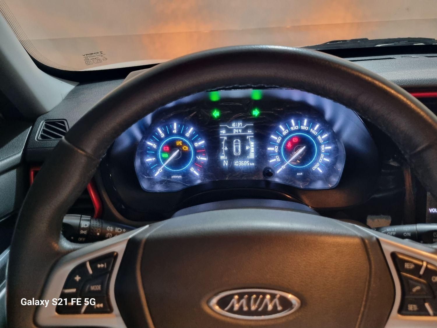 ام وی ام X33 S اتوماتیک اسپرت - 1398