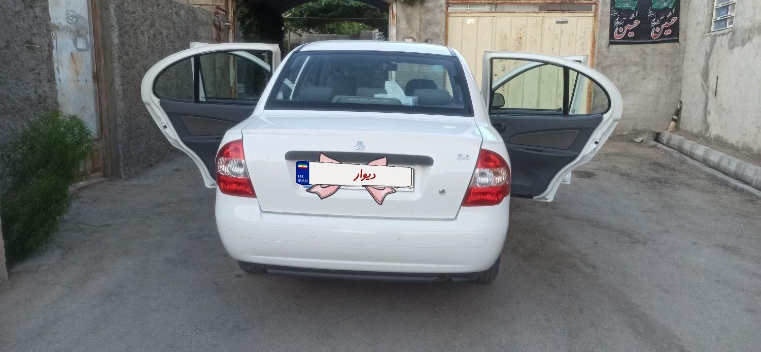 تیبا صندوق دار SX - 1400