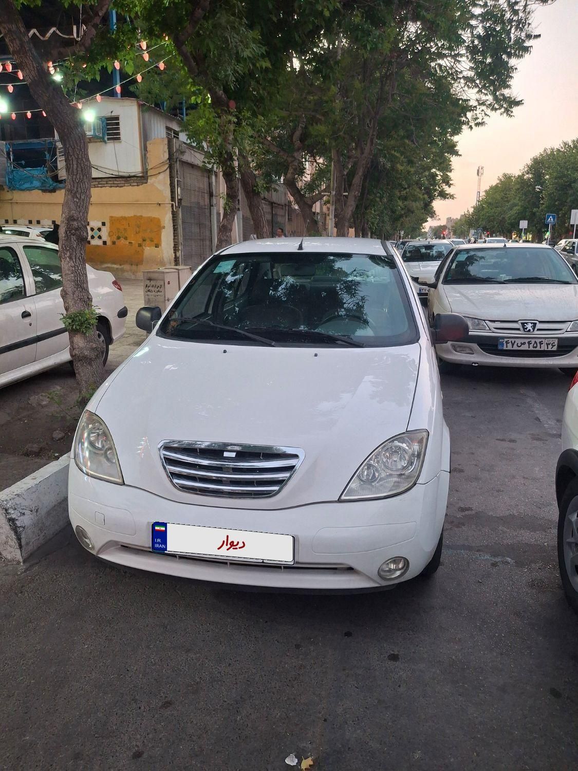 تیبا صندوق دار SX - 1398