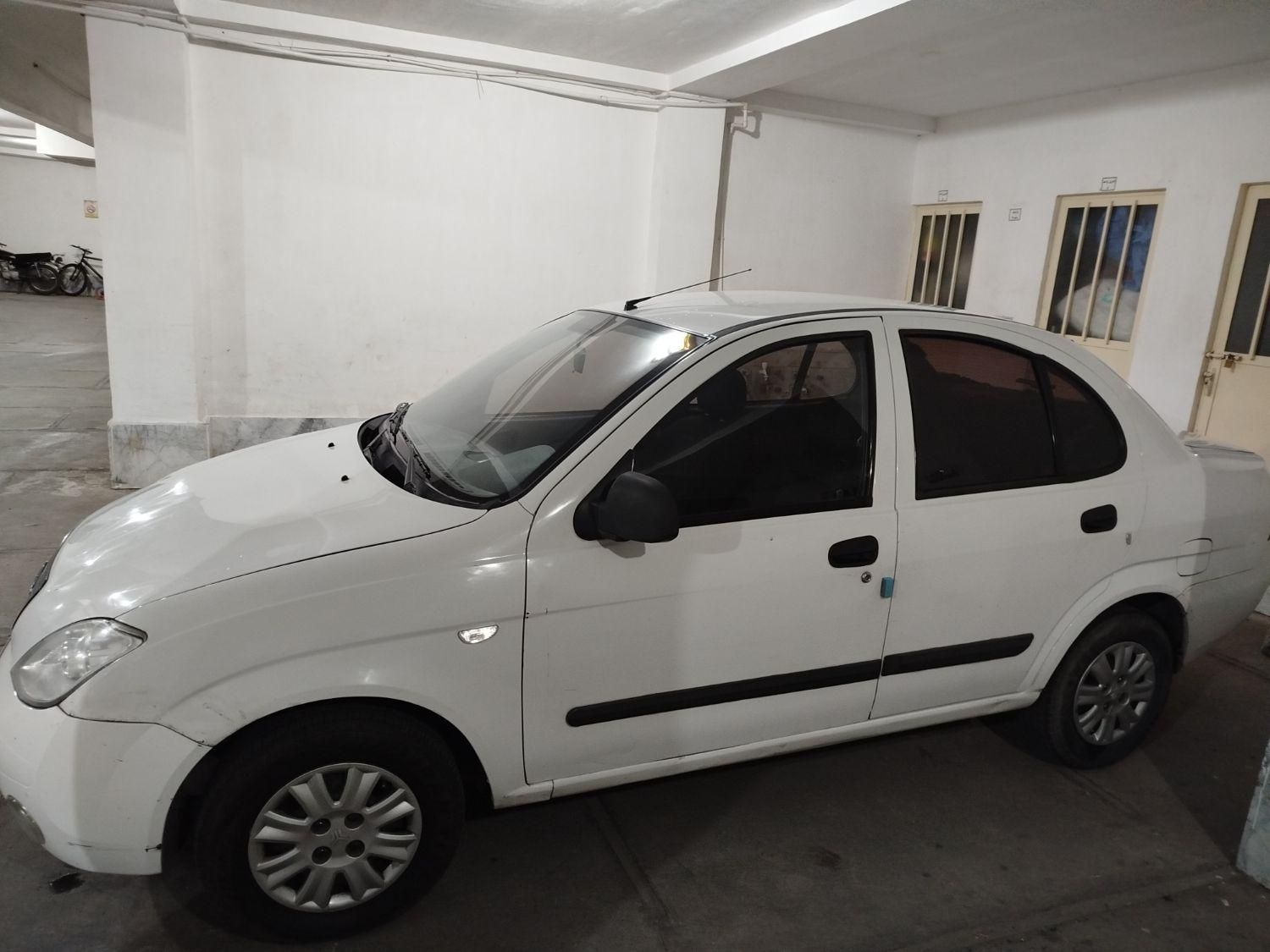 تیبا صندوق دار EX - 1390