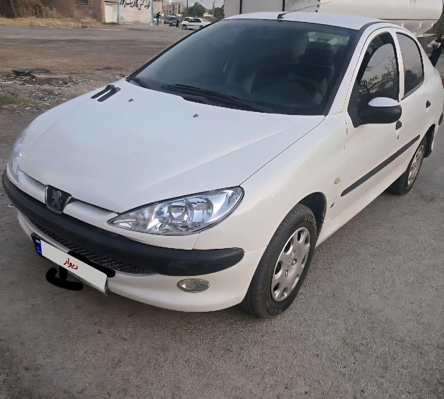 پژو ۲۰۶ صندوق دار v8 - 1396