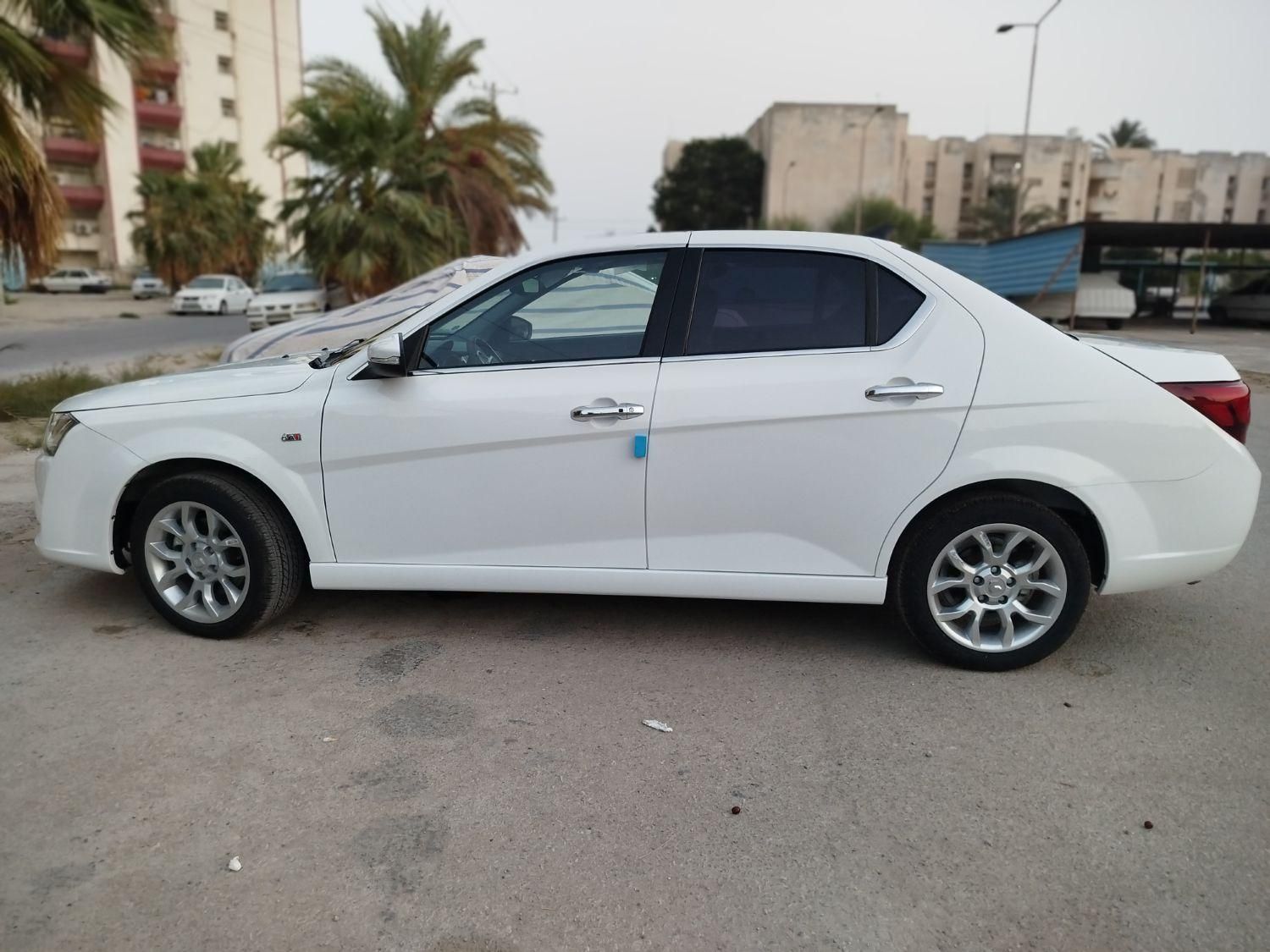 دنا پلاس توربو اتوماتیک - 1404