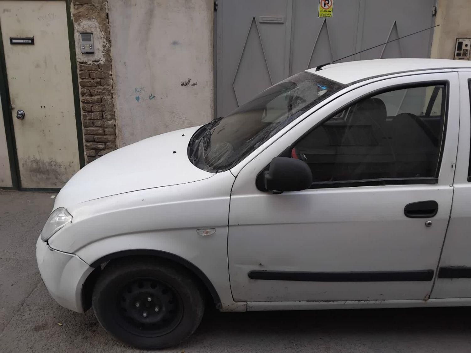 تیبا صندوق دار SX - 1390