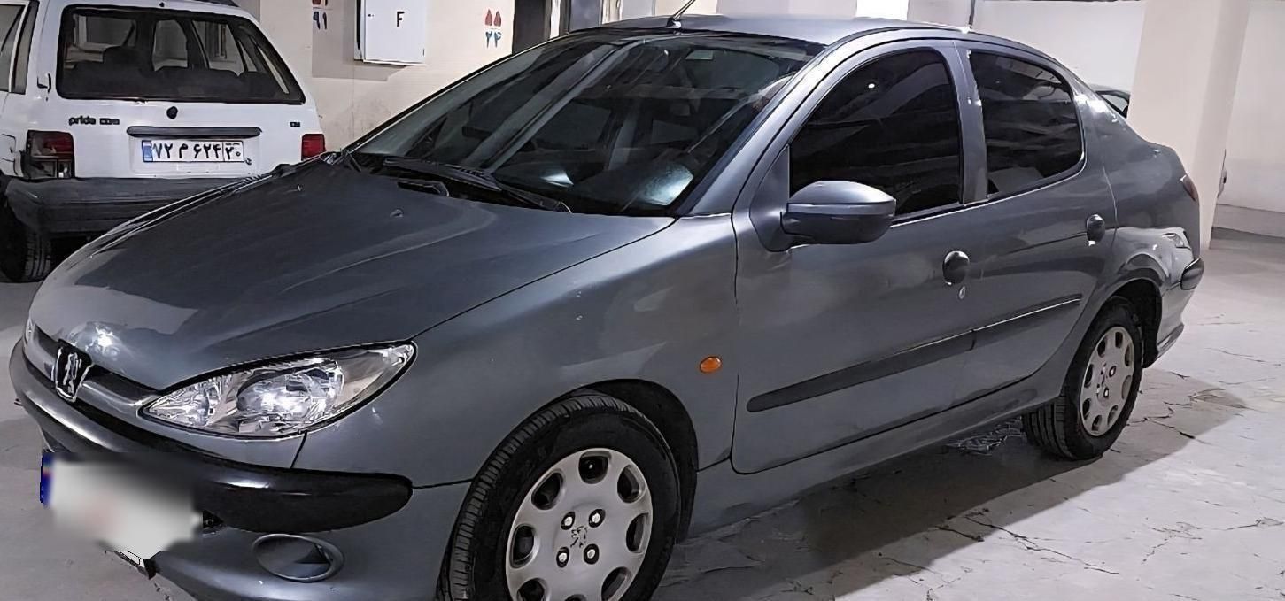 پژو ۲۰۶ صندوق دار v8 - 1390