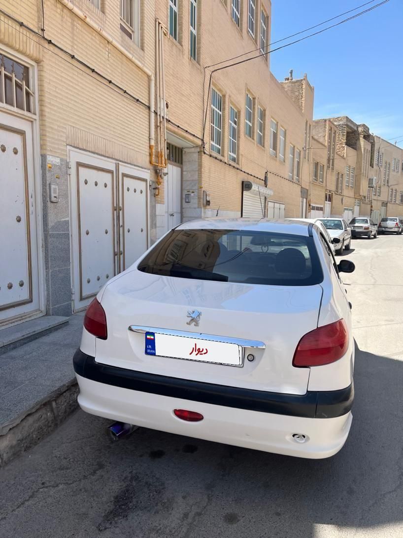 پژو ۲۰۶ صندوق دار v2 - 1388