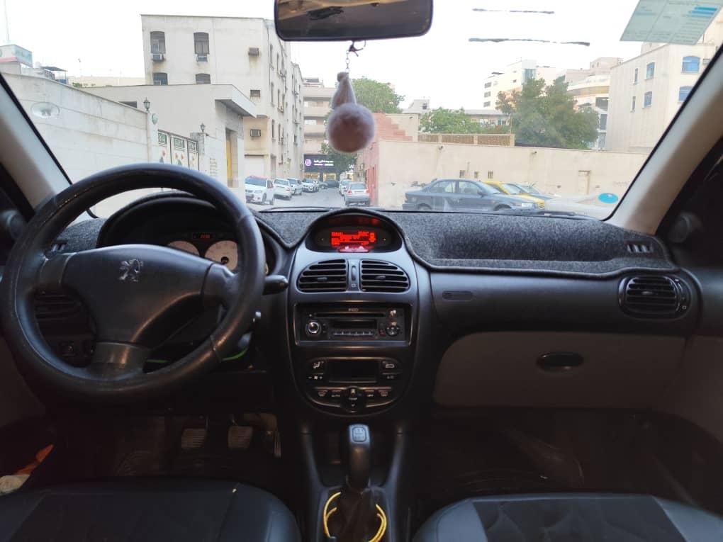پژو ۲۰۶ صندوق دار v8 - 1398