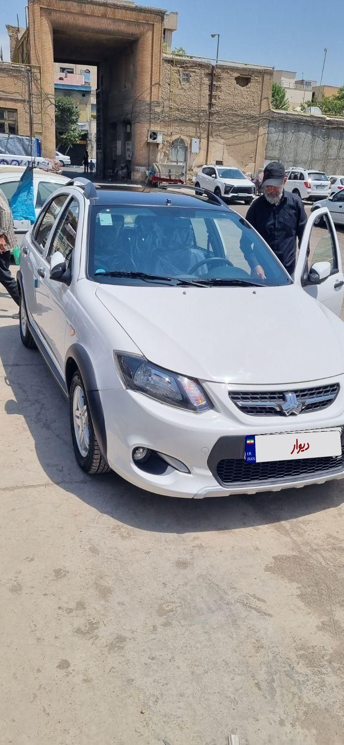 کوییک R دنده‌ای - 1401